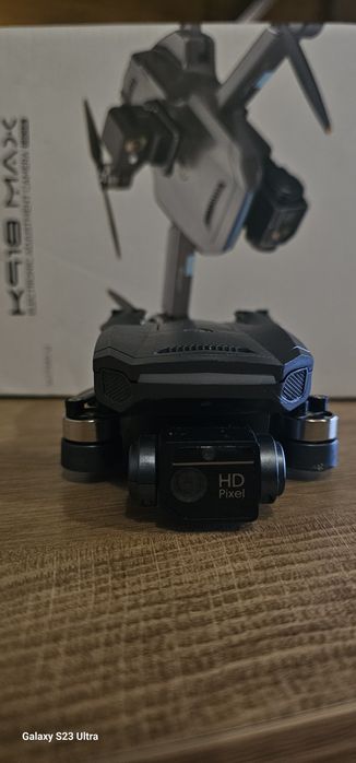 Продавам Дрон K918 max