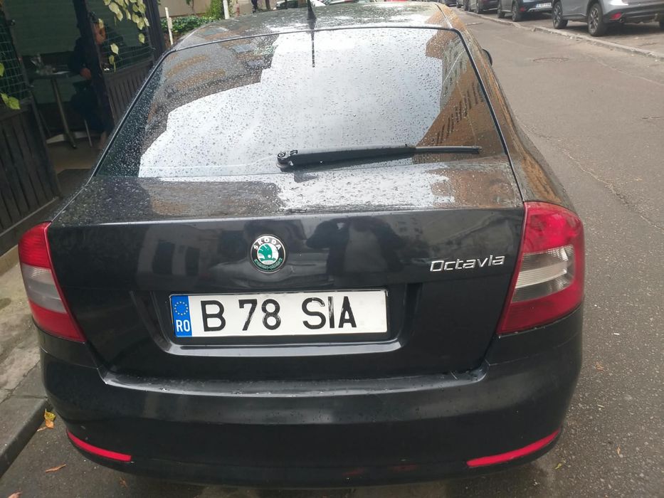 SKODA Octavia 2012 — imagine 3