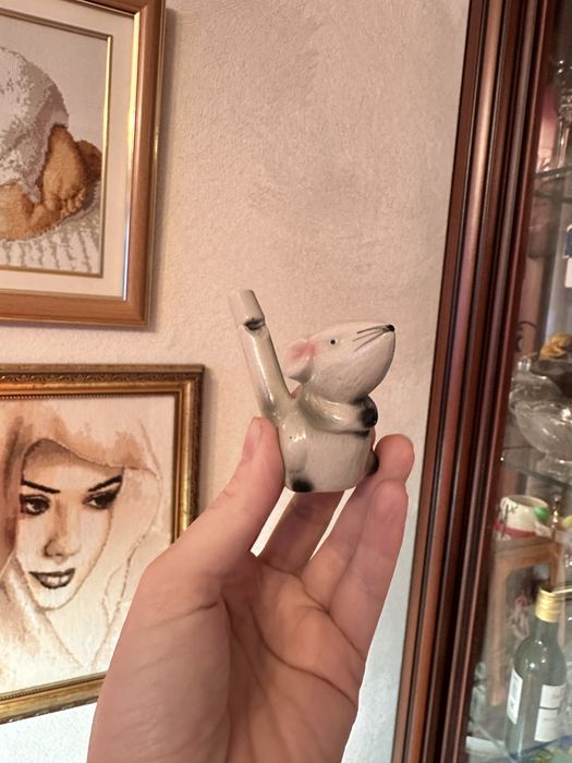 Форфоровые статуэтки