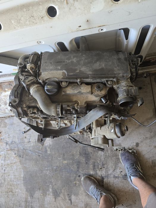 Двигател peugeot 1.4 дизел PSA 10FD00  GSTQH>X