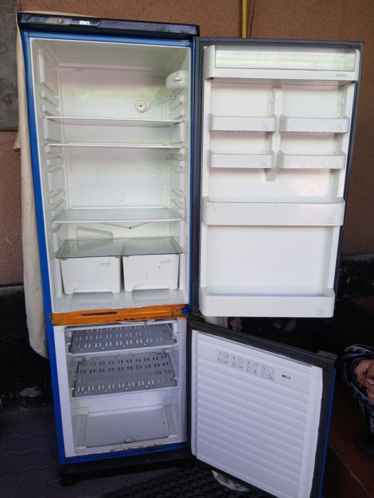 Продам холодильник рабочий