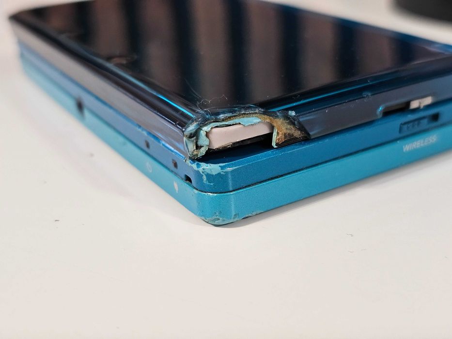 Nintendo 3DS carcasa crapata