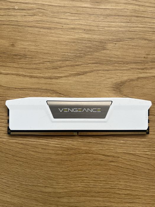 16 gb ddr5 6000 cl36