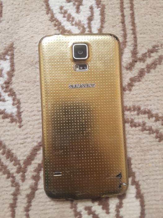 Samsung  S5 32 GB sotiladi