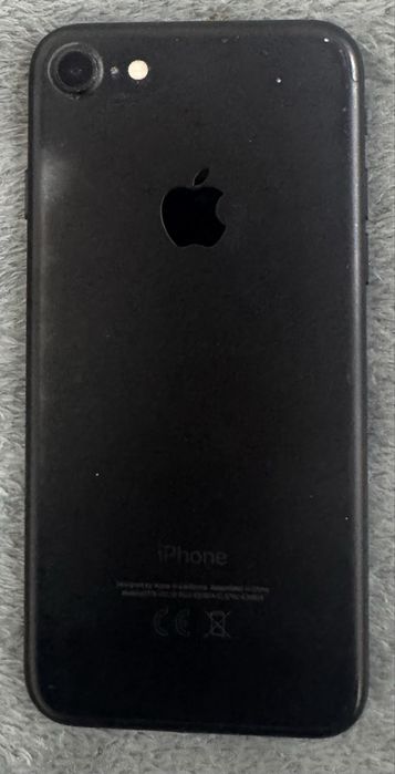 Iphone 7 (32 GB)