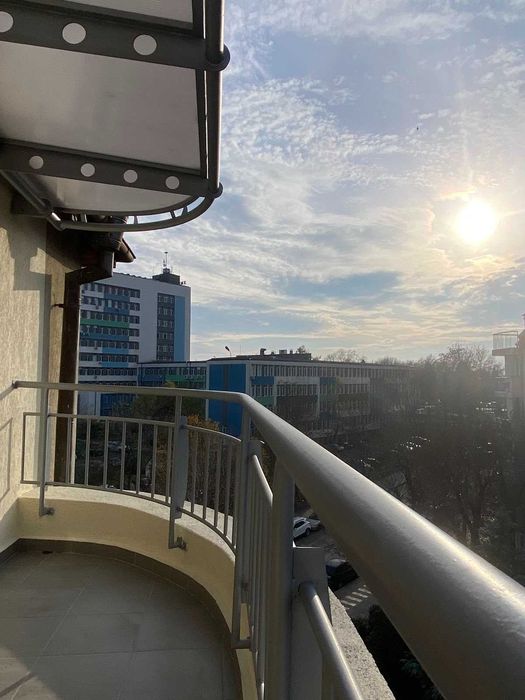 Продава се Тристаен апартамент в Бургас, Зорница - 130 кв.м за 1850 €/кв.м - Снимка #20