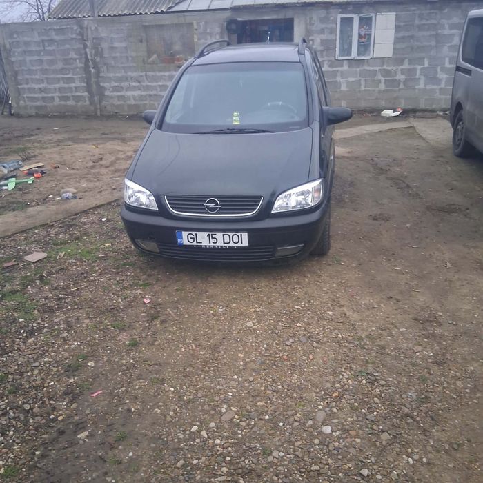 Vand Opel motor 2.0 diesel  Pret 1300 euro