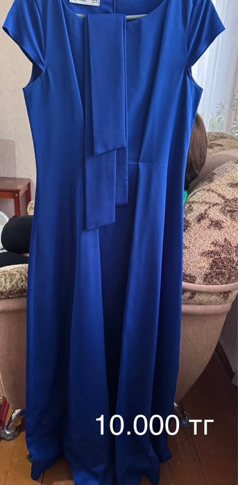 Продам платье разные