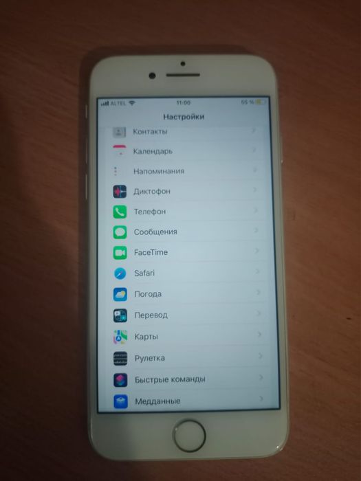 Айфон 8 64г в хорошем состоянии