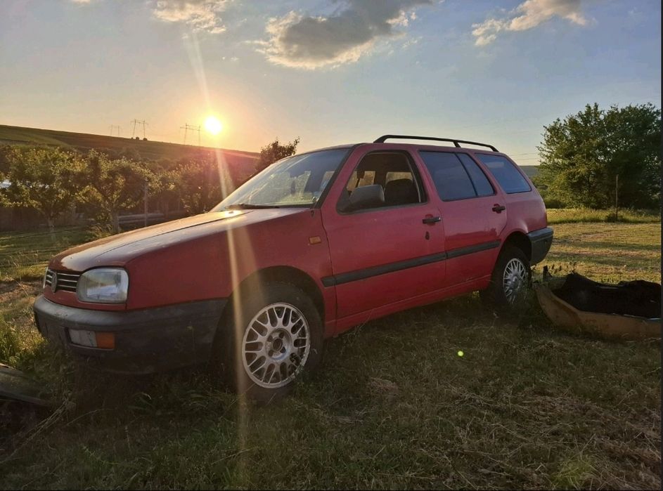Vw golf 3 1.8 mono 90 НА ЧАСТИ