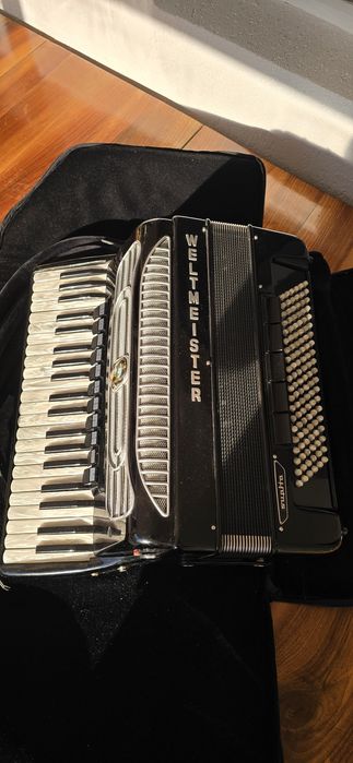 Acordeon Weltmeister Supita