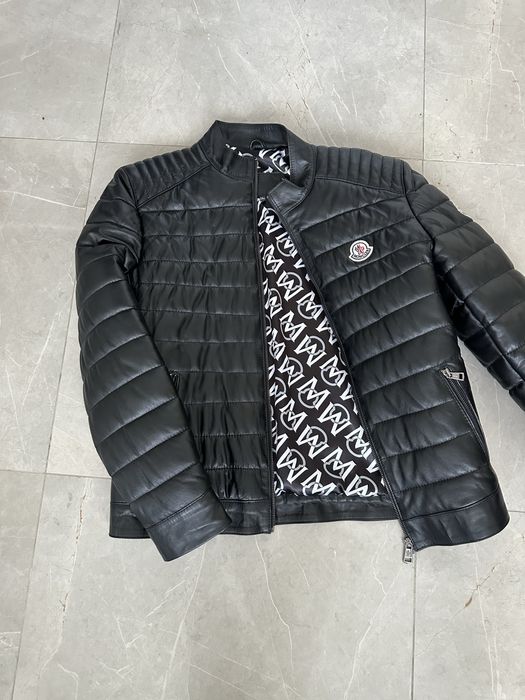 Кожено яке Moncler 100% кожа размер М