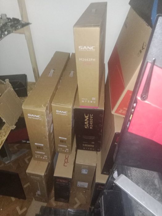 Продам мониторы для компьютеров  165 hz