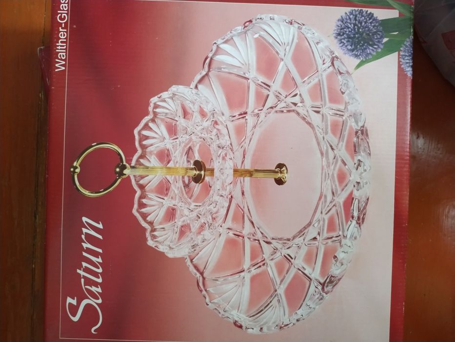 Посуда  двухъ ярусная