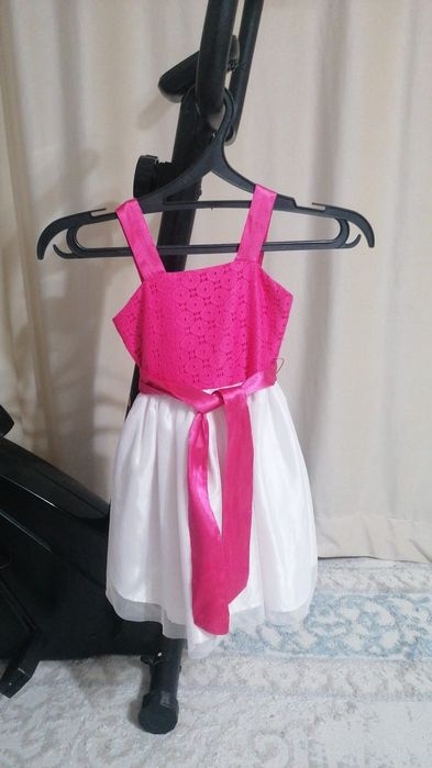 Платья в аренду по 1000т.