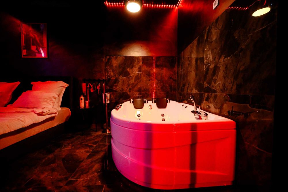 Romantic Studio