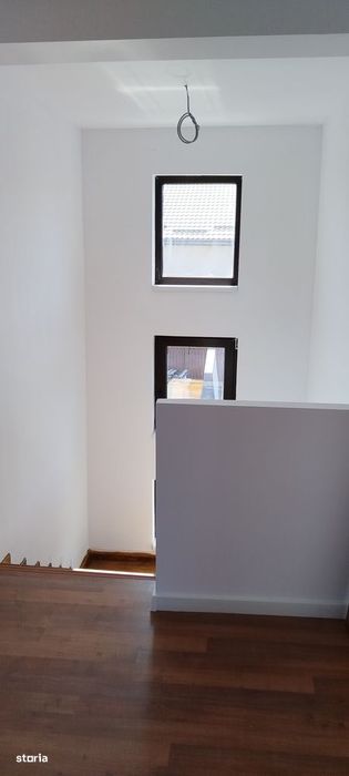 Casă nouă, 4 camere, teren 477 mp, în apropiere de pădure