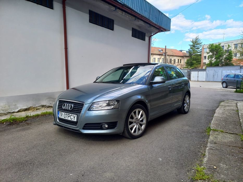 Audi a 3 Motor 2.0  140 cp Fa bricatie 2010 Euro 5 Trapa Panoramica