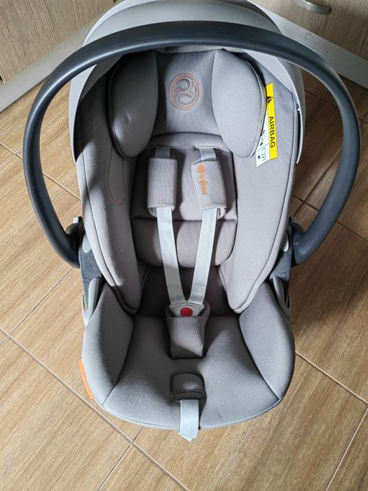 Cybex Cloud G i - size Lava grey
