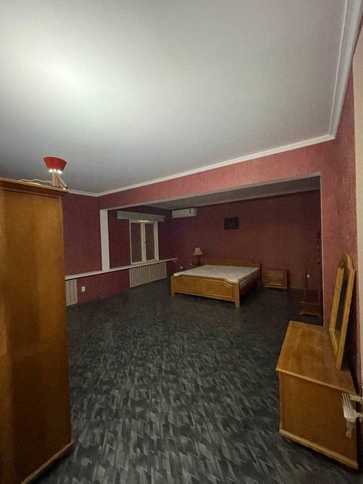 СРОЧНО! Продается 5-ти комнатная квартира СВОЯ