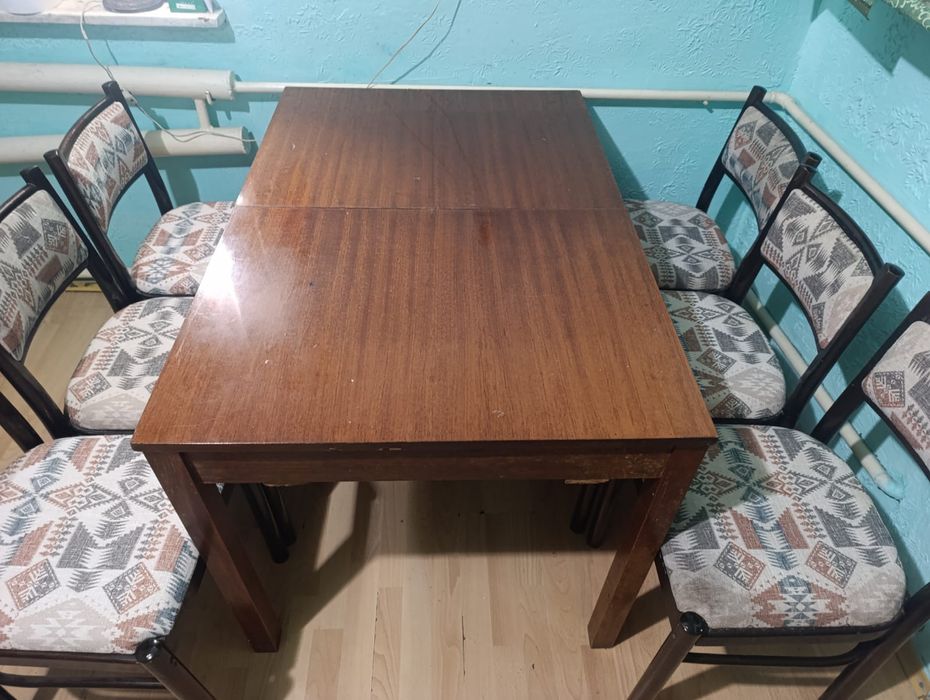 Стол со стульями б/у Чехословакия