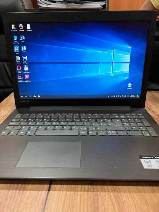 Notebook Lenova 81 DE