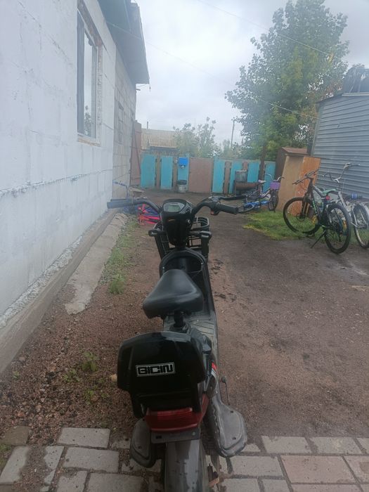 Продам электро скутер sk8