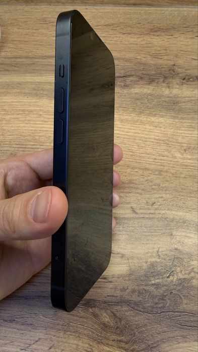 Продам Iphone 14 128 gb