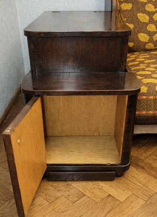 Recamier/Canapea extensibila vintage +lada de zestre –stare perfecta