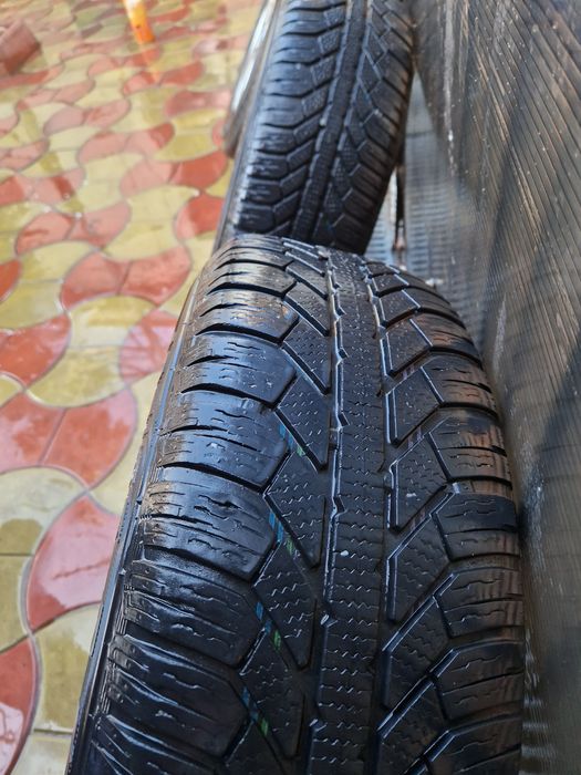 Jante aliaj ușor originale VW 5x112 cu anvelope de iarna