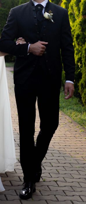Costum pentru mire