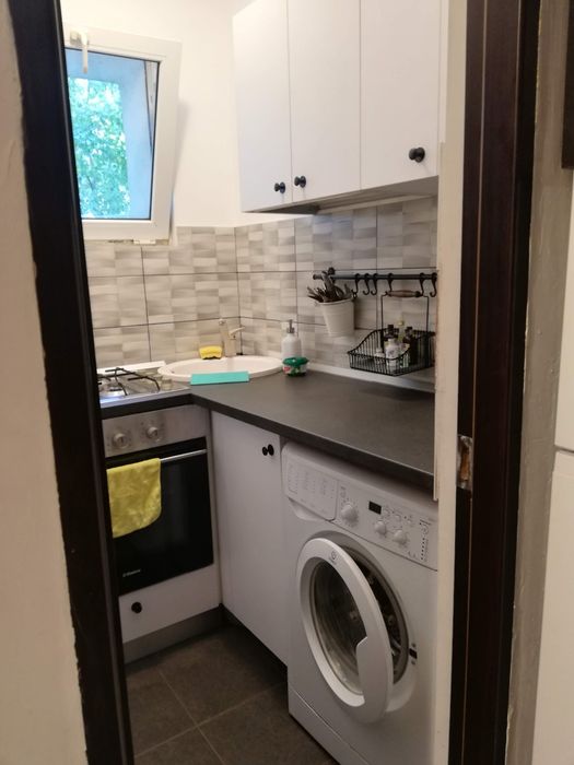 Închiriez garsoniera Rond Alba Iulia Sector 3 București  -  350 euro