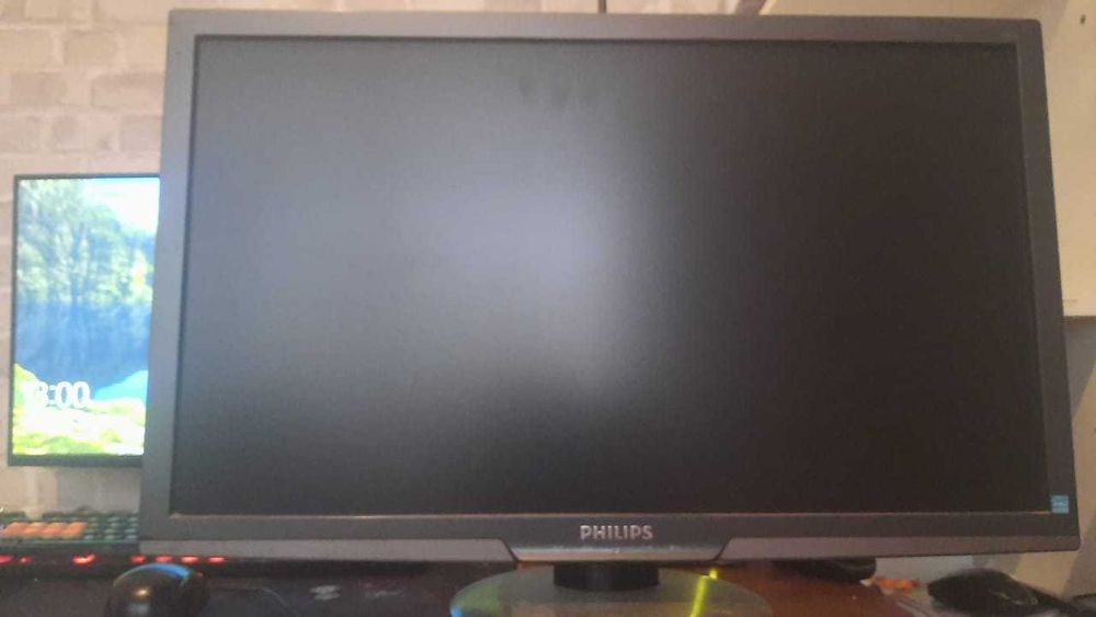 Монитор 27 дюймов Philips 273G3DH