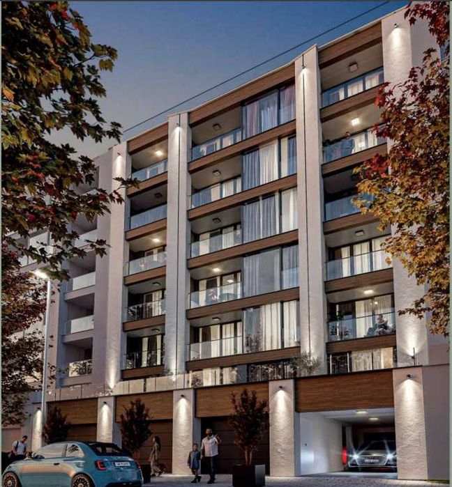 Продава се Тристаен апартамент в София, Център - 121 кв.м за 1271 €/кв.м - Снимка #2