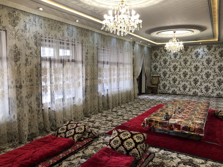 СРОЧНО! Янгийул туманида уй сотилади. Тошкет. 10 соток