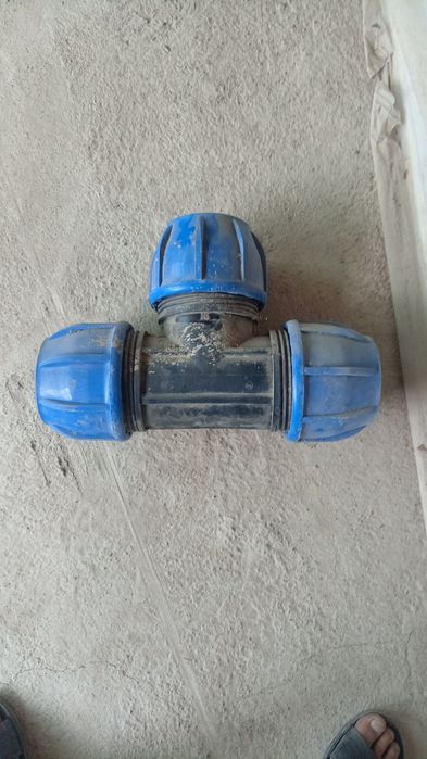 Фитинг троиник для водопровода