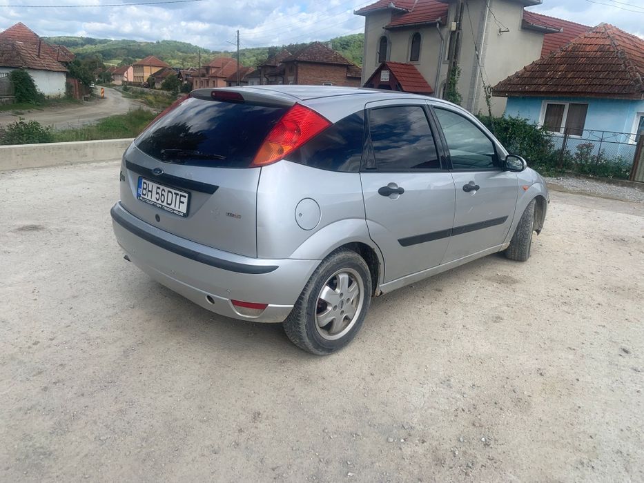 Vând ford focus 1.8 diesel