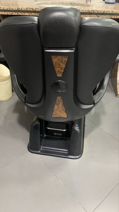 Парикмахерское оборудование срочно