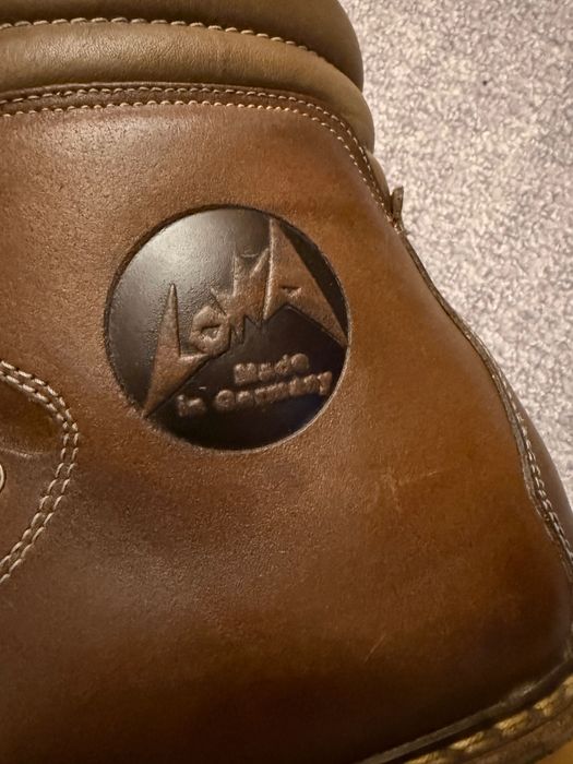 LOWA Tibet – оригинални кожени планински обувки, Vibram, EU 44