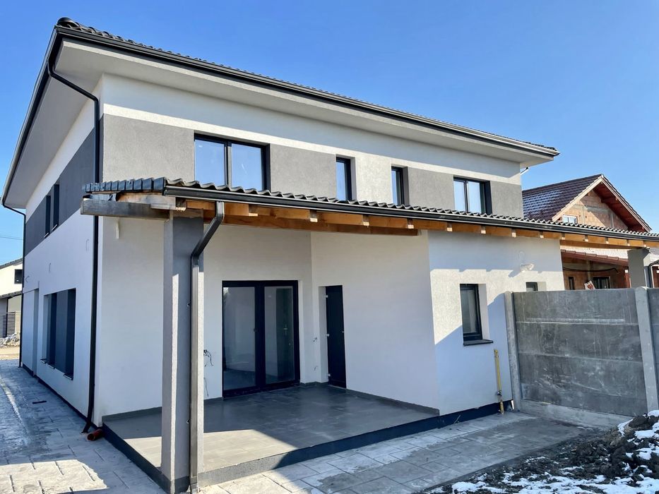 Vand duplex Bazosu Nou
