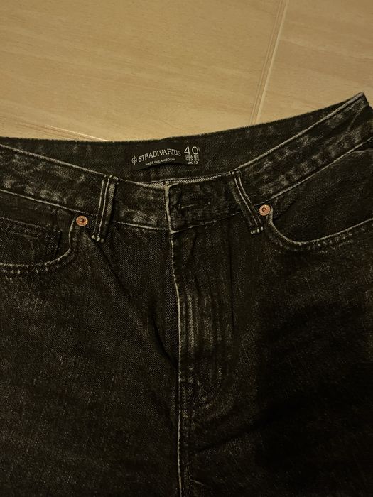 Дънки Bershka. .