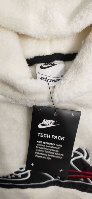 Кофта Nikeс капюшоном