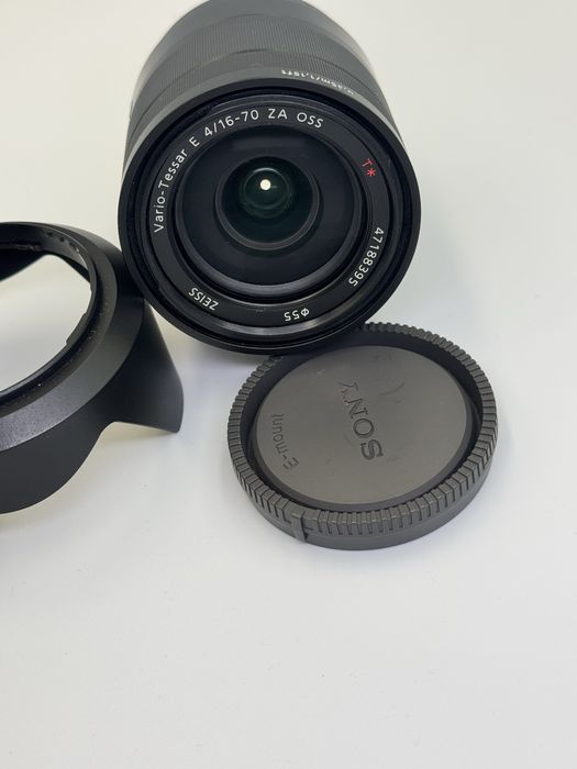 sony Zeiss 16-70mm F4 ZA OSS
