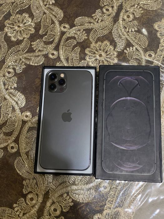 Iphone 12 Pro ideal SROCHNA