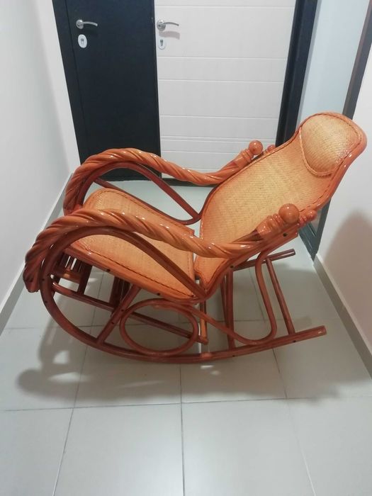 Кресло качалка. Новые.