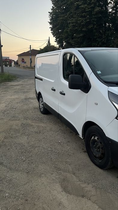 Renault trafic 3