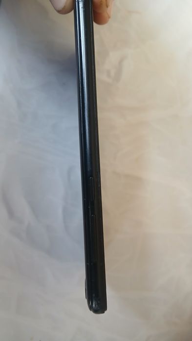 Huawei y5 lite holati yaxshi