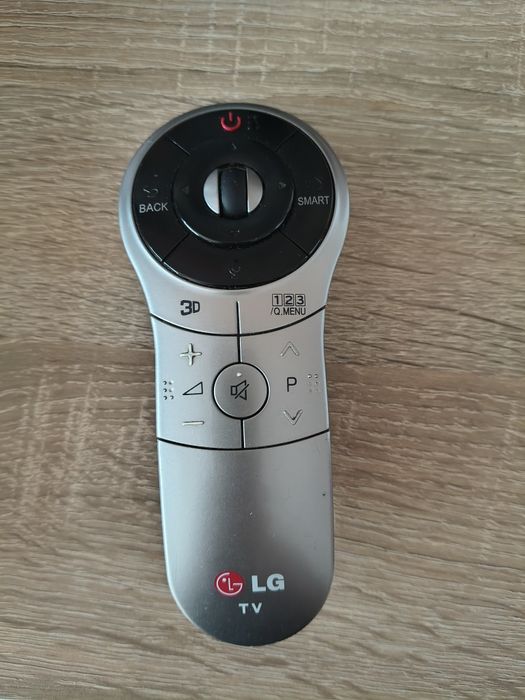 Телевизор LG 55 LA660S 3D