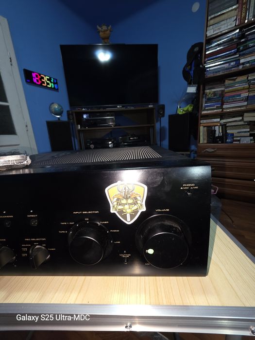 Vând amplificator audio stereo Pioneer A604 R-made in Japonia, cu telecomanda