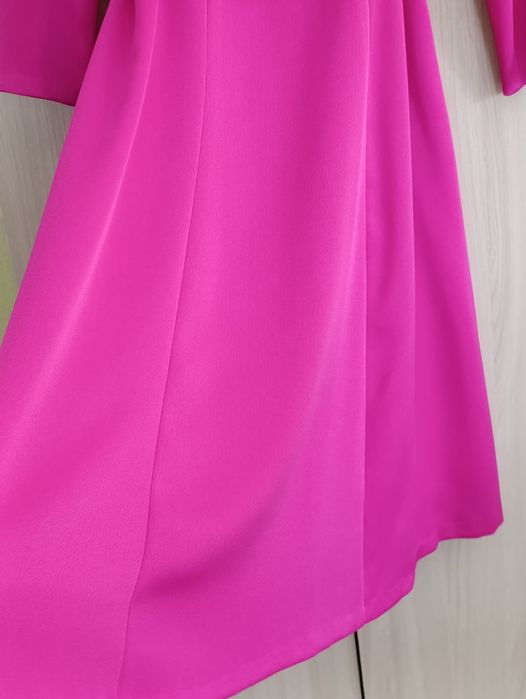 Продам женское  платье